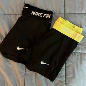Nike Pros- Bundle